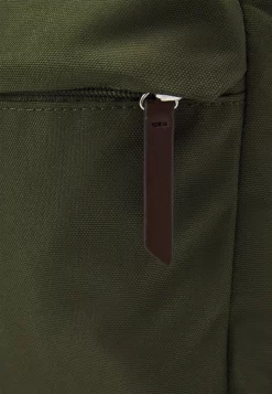 Pier One Laptoptas - Khaki 9 Pier One Laptoptas - Khaki -Pier One 06548882edd942b69ca9033ff4d72386 scaled