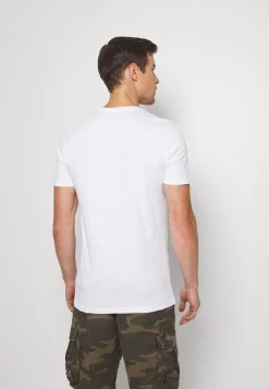Pier One 7 Pack - T-Shirt Basic - White -Pier One 06de93fe02e54e4393a57063dcac320c scaled
