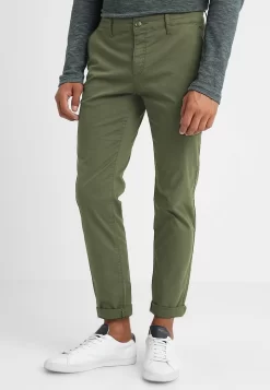 Pier One 8 Pier One Chino - Dark Green