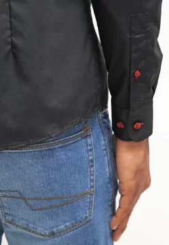 Pier One Overhemd - Black/Red 10 Pier One Overhemd - Black/Red -Pier One 1cc26882c4194d1486a01c69112de5b1