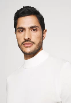 Pier One Trui - White 11 Pier One Trui - White -Pier One 5f0d1b0fc9994eb4a0ce0d288748551c scaled