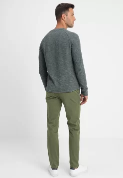 Pier One Chino - Dark Green 7 Pier One Chino - Dark Green -Pier One 68ea94008079472785ad83ae6cb4e18a