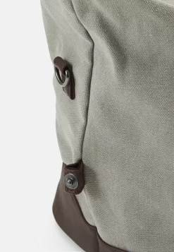 Pier One Unisex - Reistas - Grey 9 Pier One Unisex - Reistas - Grey -Pier One 6fa7c56bd7a241beadc9861c482d7855 scaled