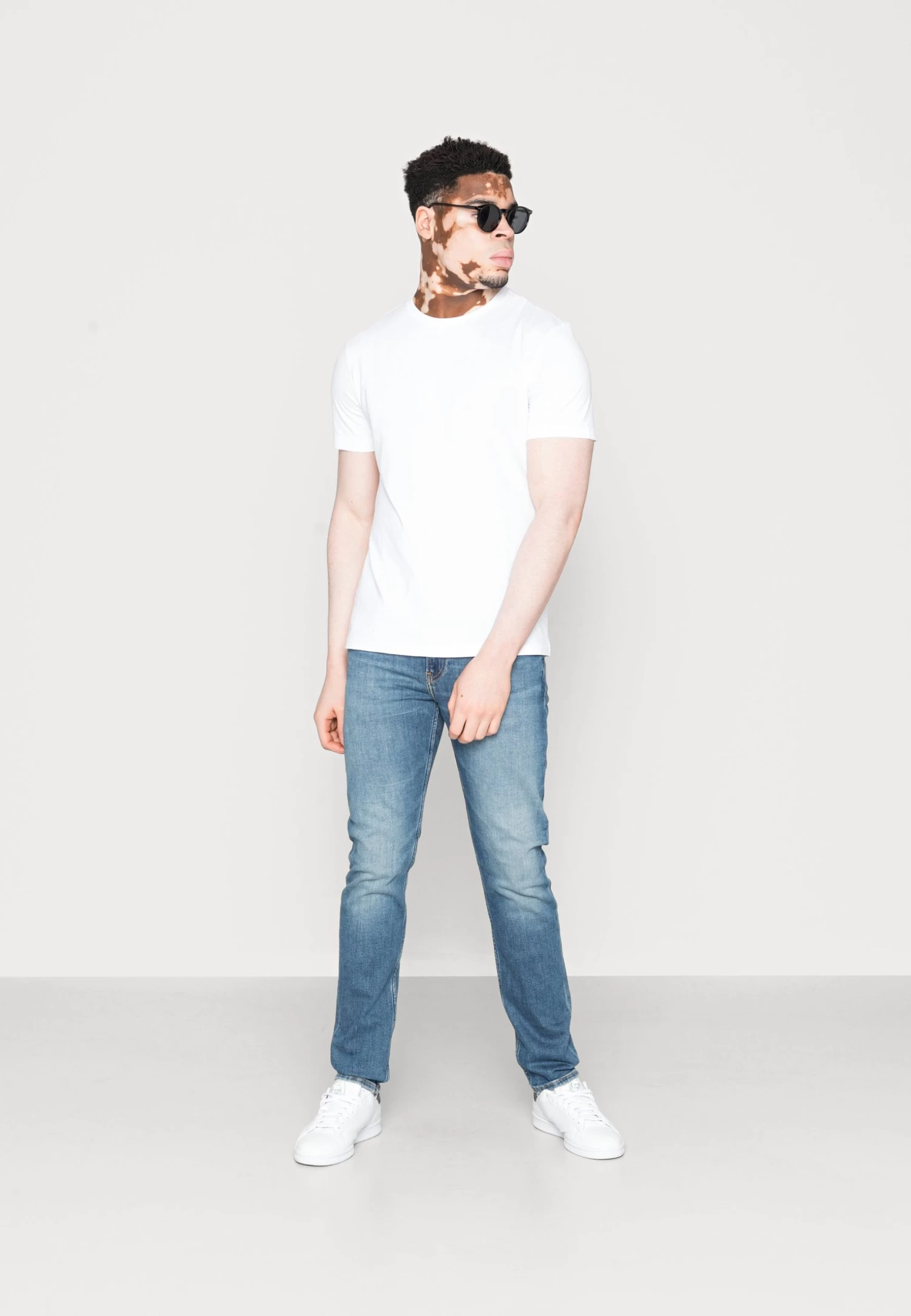 Pier One 10 Pack - T-Shirt Basic - Mottled Light Grey/Black/White 1 Pier One 10 Pack - T-Shirt Basic - Mottled Light Grey/Black/White