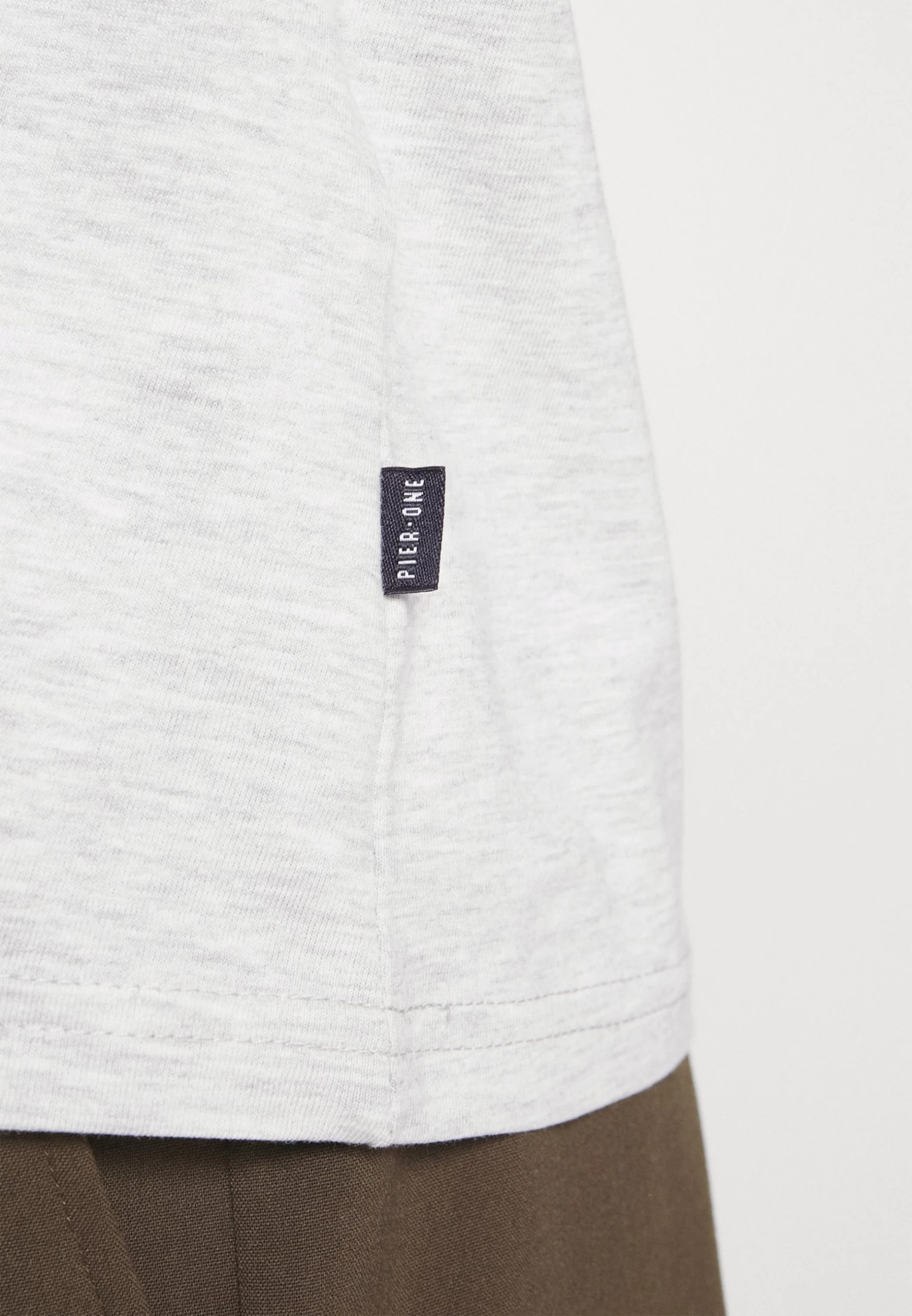 Pier One 5 Pack - T-Shirt Basic - Light Grey - 101_White - 001_Green - 602 8 Pier One 5 Pack - T-Shirt Basic - Light Grey - 101_White - 001_Green - 602 - Afbeelding 8