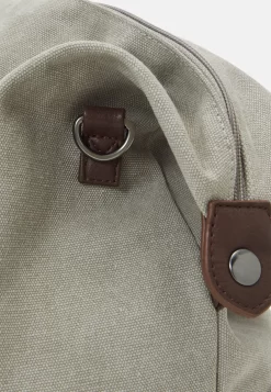 Pier One Unisex - Reistas - Grey 11 Pier One Unisex - Reistas - Grey -Pier One 896d06a64f994c4ca29738295cd48410 scaled