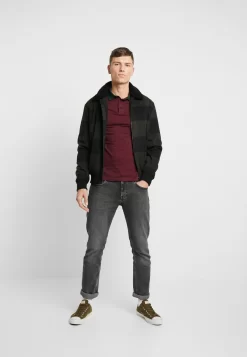 Pier One -Pier One 8f04bc93cb86430fb17b7449fe3c0ce3 scaled