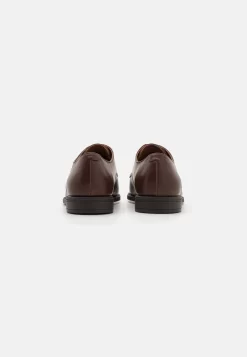Pier One Veterschoenen - Brown 8 Pier One Veterschoenen - Brown -Pier One a05fd7147bac4c2cb2b7ee5a51b2ad44 scaled