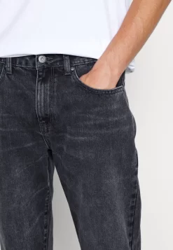 Pier One Slim Fit Jeans - Black 9 Pier One Slim Fit Jeans - Black -Pier One b79322ede7144ed7a41ffd5c4b473036 scaled