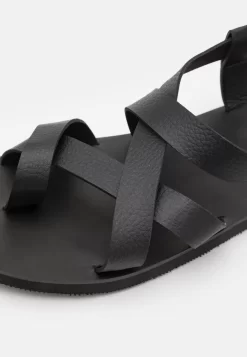 Pier One Teensandalen - Black -Pier One bfc9cb202a1044a7af0b0ffa2591ad7d scaled