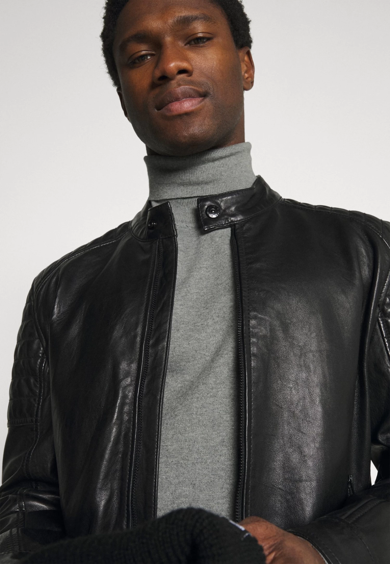 Pier One 2 Pack - Basic Turtleneck - Trui - Black/Mottled Light Grey 4 Pier One 2 Pack - Basic Turtleneck - Trui - Black/Mottled Light Grey - Afbeelding 4