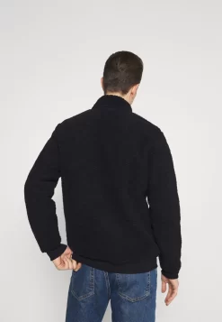 Pier One Fleece Trui - Dark Blue 10 Pier One Fleece Trui - Dark Blue -Pier One cc9b5c4e804c47c8b491da8492f48c83 scaled