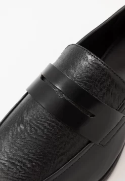 Pier One Instappers - Black 11 Pier One Instappers - Black -Pier One ed7ba91c527c41dc818f16a70f25c549 scaled