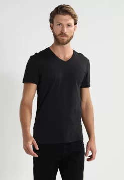 Pier One 2 Pack - T-Shirt Basic - Black 7 Pier One 2 Pack - T-Shirt Basic - Black -Pier One f5ae58d798ac495dae21da6170c2b2ec